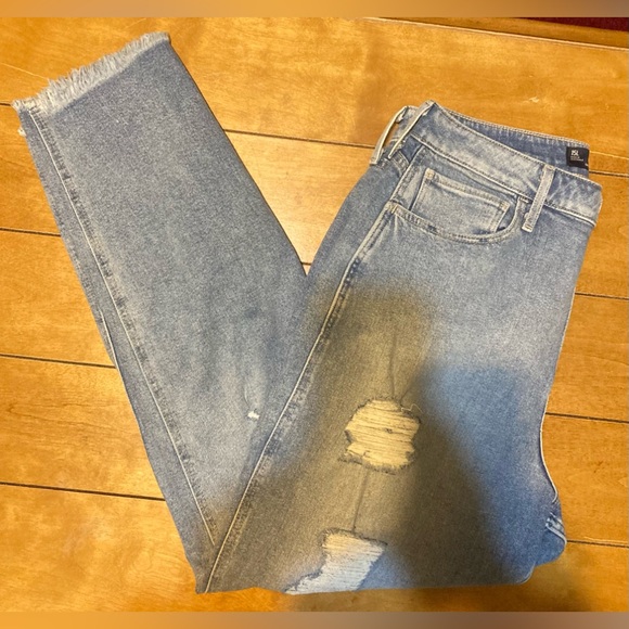 Women’s Size 15L Hollister Curvy Ultra High Rise Mom Distressed Jeans - Picture 1 of 16